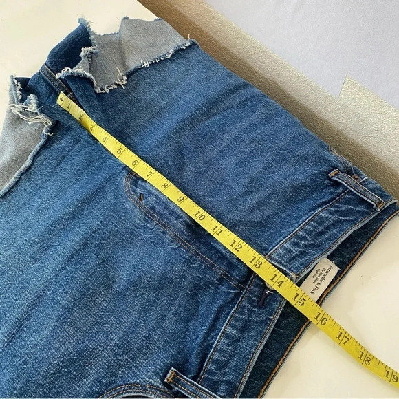 Abercrombie & Fitch The Mom Short High Rise Curve Love 35/20 Jean Short‎ New - Picture 7 of 8